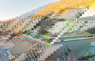 Photo 3 - Via Crispi in Como With 1 Bedrooms and 1 Bathrooms