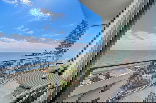 Foto 54 - Beachfront condo with stunning views