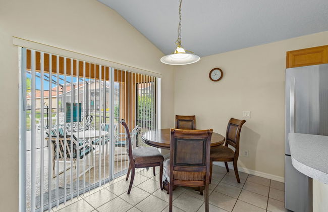 Family Ready in Gated Community Near Attractions - Foto 9