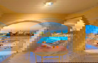 Foto 1 - Beachfront Villa Avra With Private Swimming Pool
