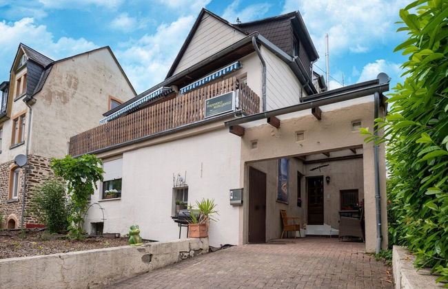 Serene Stay by the Moselle - Foto 1