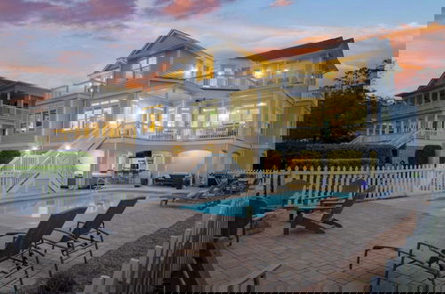Foto 60 - Cobalt Coast by Avantstay 7bdr, Steps From Beach