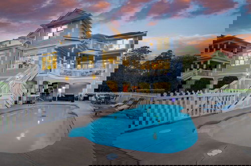 Foto 59 - Cobalt Coast by Avantstay 7bdr, Steps From Beach