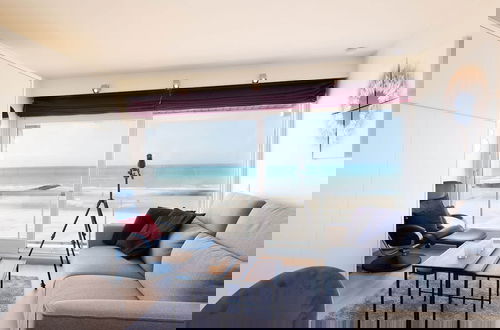 Foto 14 - Lovely Apartment With Sea-views