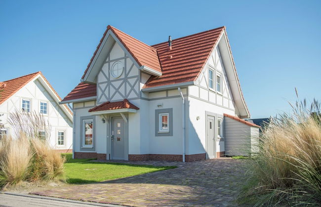 Detached Villa With Three Bathrooms Near the Sea - Foto 1
