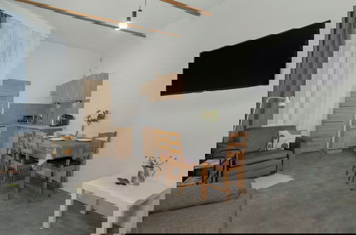 Foto 7 - Grey and Beige Poznan Studio by Renters