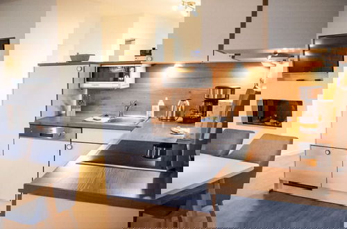 Foto 4 - Small House Lake Modern Retreat
