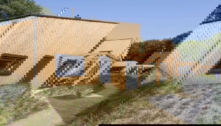 Photo 1 - Luxury Lodge nr Beach