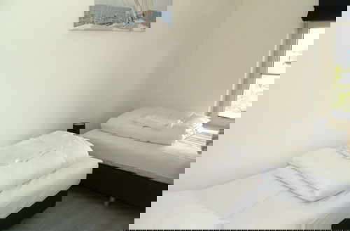Foto 3 - Spacious Holiday Home on Markermeer near Amsterdam