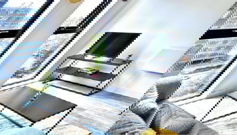 Primary image