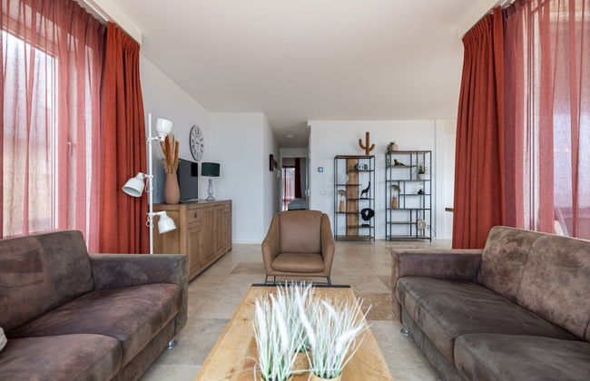 Luxury Apartment in a Residence Right on the Boulevard and the Beach - Foto 52