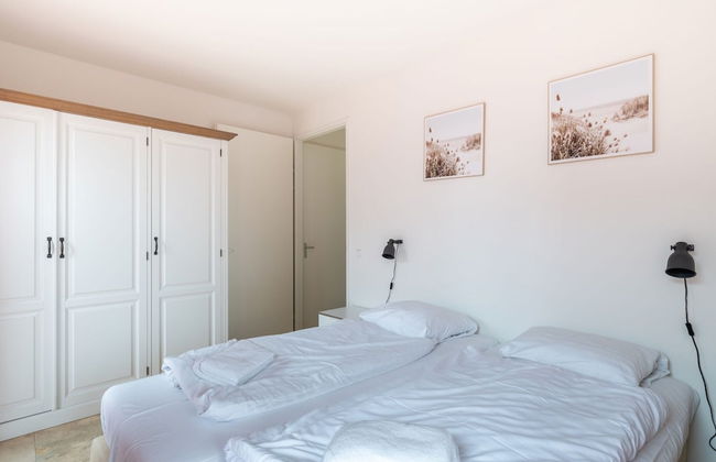 Luxury Apartment in a Residence Right on the Boulevard and the Beach - Foto 16