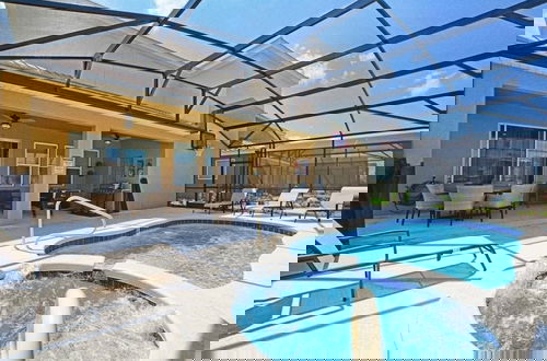 Foto 1 - Brand New, Modern Decor, Pool& Spa- 7047sr 7 Bedroom Home by RedAwning