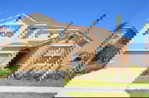 Foto 57 - Brand New, Modern Decor, Pool& Spa- 7047sr 7 Bedroom Home by RedAwning