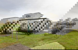 Foto 1 - Modern Lodge With two Bathrooms, Near the Beach