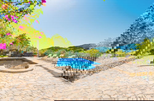 Foto 19 - Rustic House in Tramuntana With Salt Pool