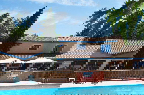 Photo 7 - Provencal-style Maisonette With Communal Pool