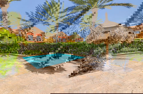 Foto 42 - Upscale Gated Community Oasis Close to the Beach