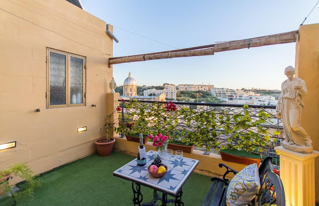 Madonnina Sunny Townhouse in Kalkara - Foto 1