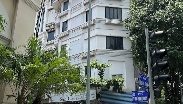 Photo 1 - Eco Nest Hotel & Apartment