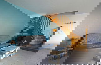 Foto 1 - Tasteful Apartment in Comes With Terrace