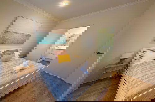 Photo 7 - Contemporary Cove