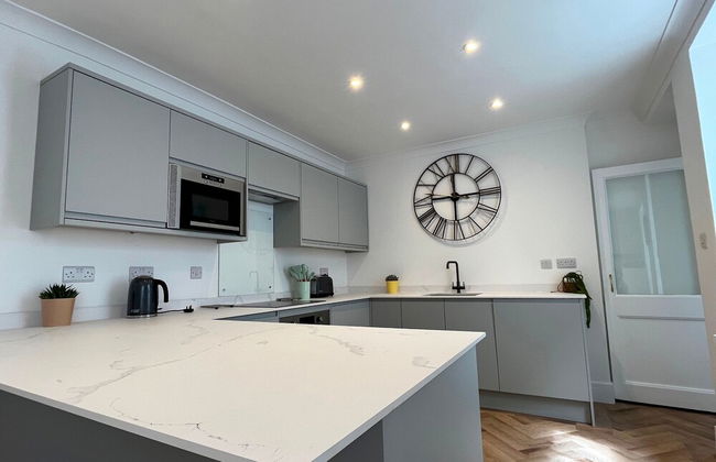 Spacious 5 Bed House Close to Seafront Penzance - Foto 10