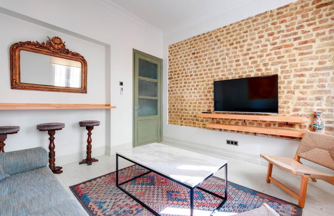 Cozy Flat With Balcony 5 min to Galata Tower - Photo 1