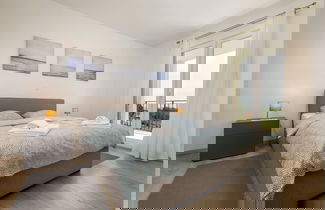 Photo 3 - Diminici Villas