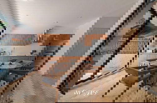 Foto 7 - Great Located 1 Bedroom With Private Pool and Gym