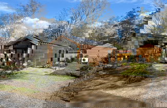 Foto 1 - Cozy Chalet With Dishwasher, Adjacent to the Hoge Veluwe National Park