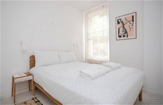 Photo 2 - Stylish and Unique 1 Bedroom Flat in Shoreditch