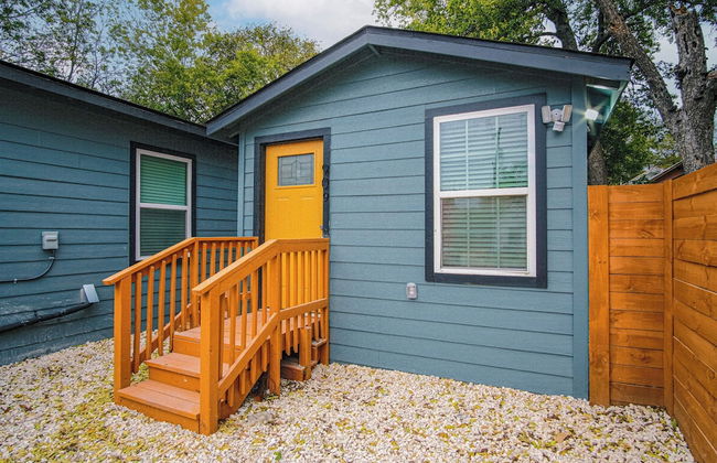 Exceptional 5BR So Close to Riverwalk and Downtown - Photo 28