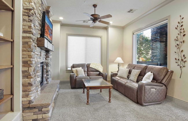 Sierra Sky Patio w/ Fireplace - Foto 11