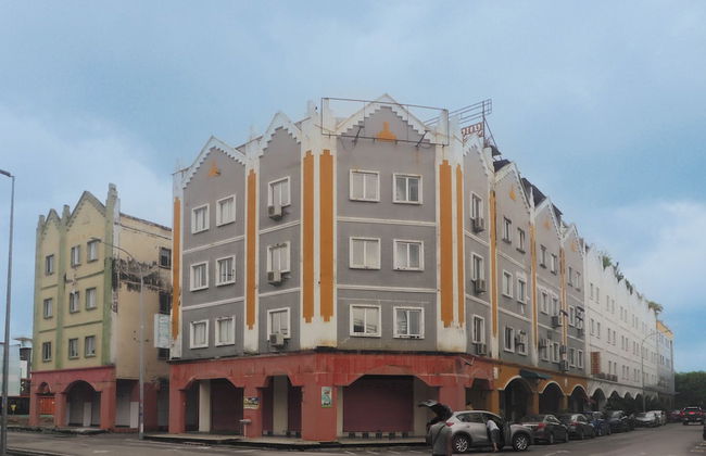 Cloth Art Homestay near Jonker&Pahlawan - Photo 47