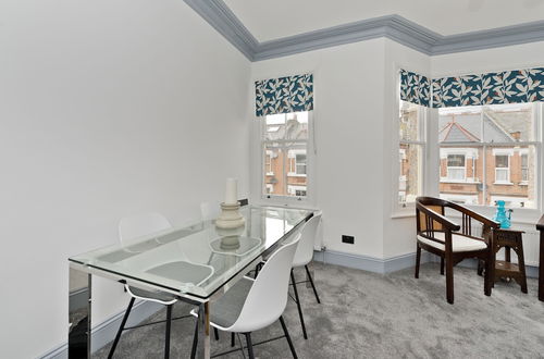 Foto 4 - Stylish one Bedroom Flat Near Kew Gardens by Underthedoormat