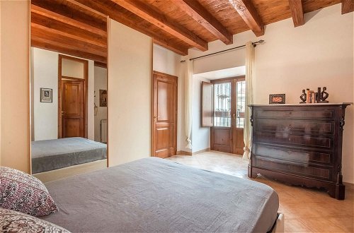 Photo 18 - Nice Apartment in Palazzo Vatticani