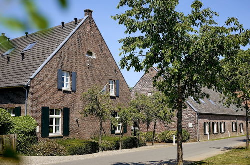 Photo 34 - Sprawling Farmhouse in Baarlo With Hot Tub, Private Garden