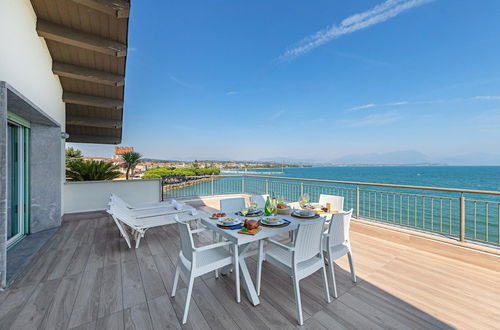 Photo 1 - Residenza Miralago With Pool - Penthouse With Lake View