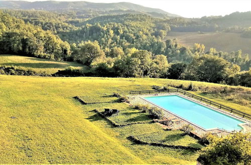 Photo 1 - Large Farmhouse in Umbria -swimming Pool -cinema Room -transparent Geodesic Dome