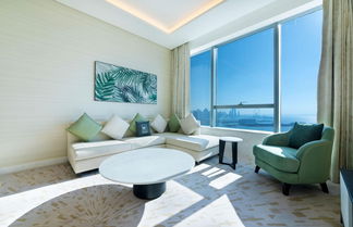 Photo 2 - Opulent Apt With Panoramic Views of Palm Marina