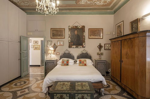 Photo 15 - Fancy Apartment in Palazzo Grimaldi by Wonderful Italy