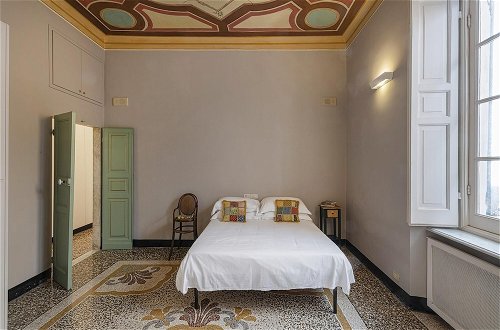 Photo 11 - Fancy Apartment in Palazzo Grimaldi by Wonderful Italy