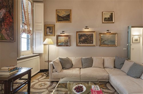 Foto 2 - Fancy Apartment in Palazzo Grimaldi by Wonderful Italy
