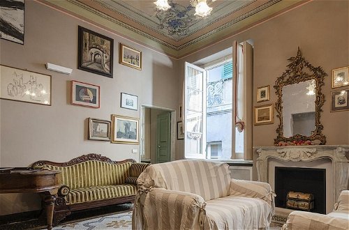 Foto 21 - Fancy Apartment in Palazzo Grimaldi by Wonderful Italy