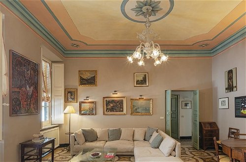 Foto 21 - Fancy Apartment in Palazzo Grimaldi by Wonderful Italy