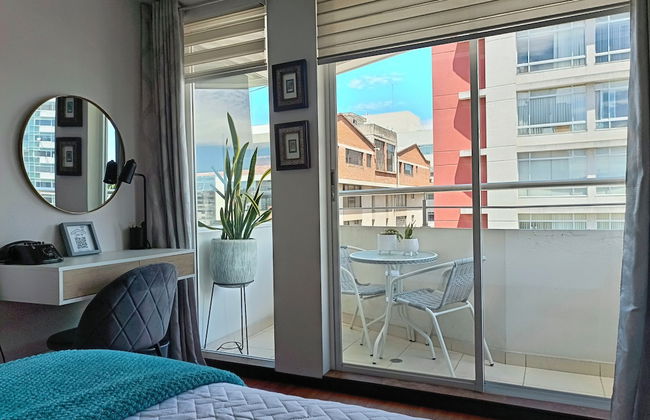 PLAZA FOCH Area - APARTMENTS with Balcony - Foto 8