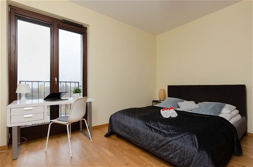 Photo 5 - Warsaw Apartment With Parking by Renters