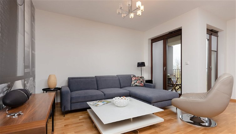 Photo 1 - Warsaw Apartment With Parking by Renters