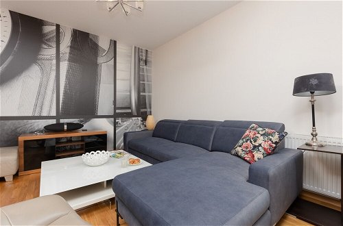 Photo 9 - Warsaw Apartment With Parking by Renters